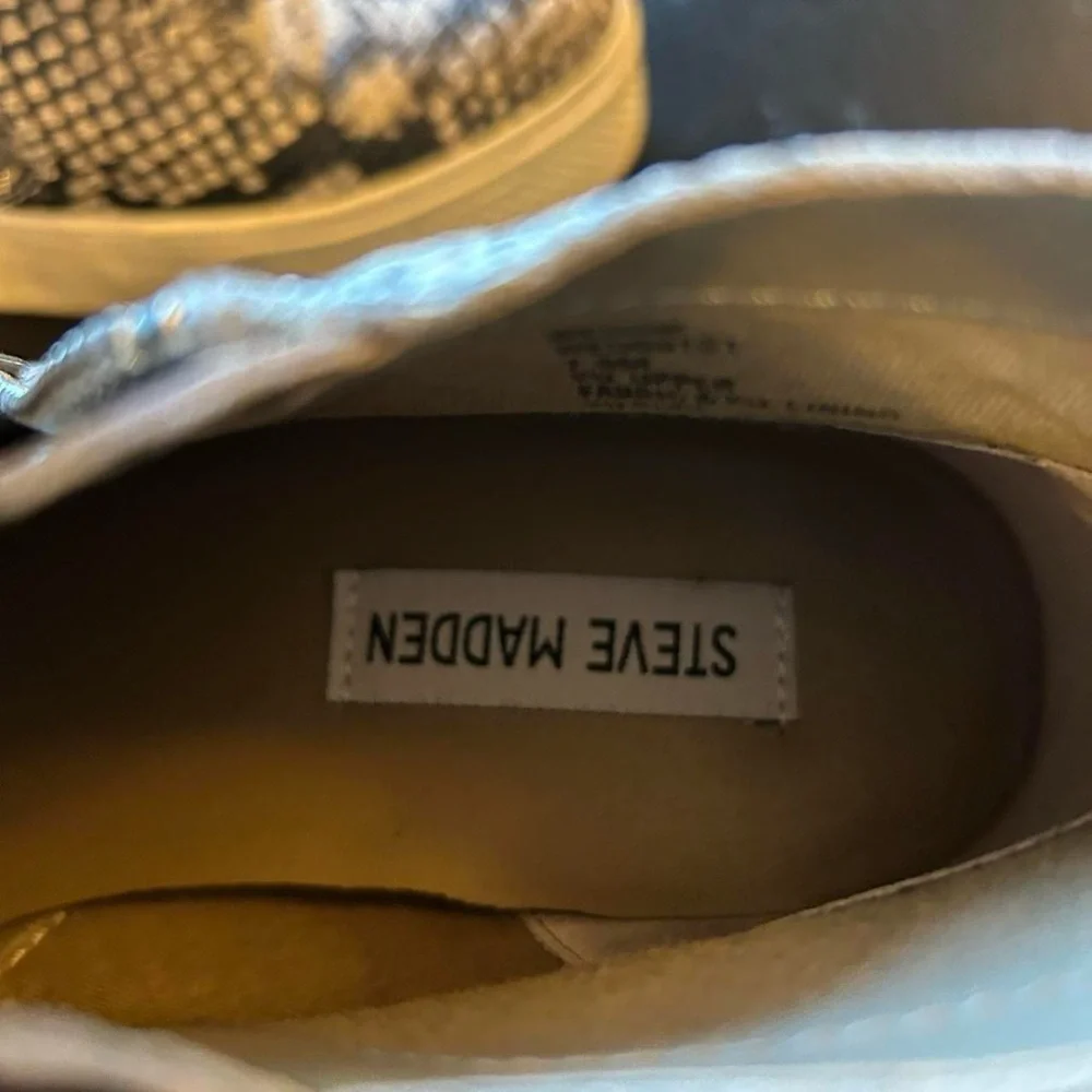 Steve Madden Snakeskin Wedgie Sneakers | 7.5